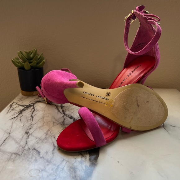 *New* Bright Heels by Chinese Laundry - Picture 4 of 5